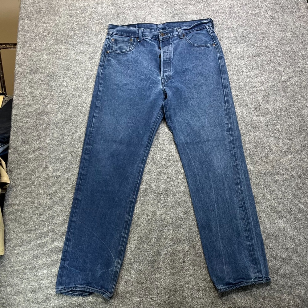 Levi's 501 Straight Jeans Men's Blue Denim 5-Pockets Classic Zip Fly - 34X32
